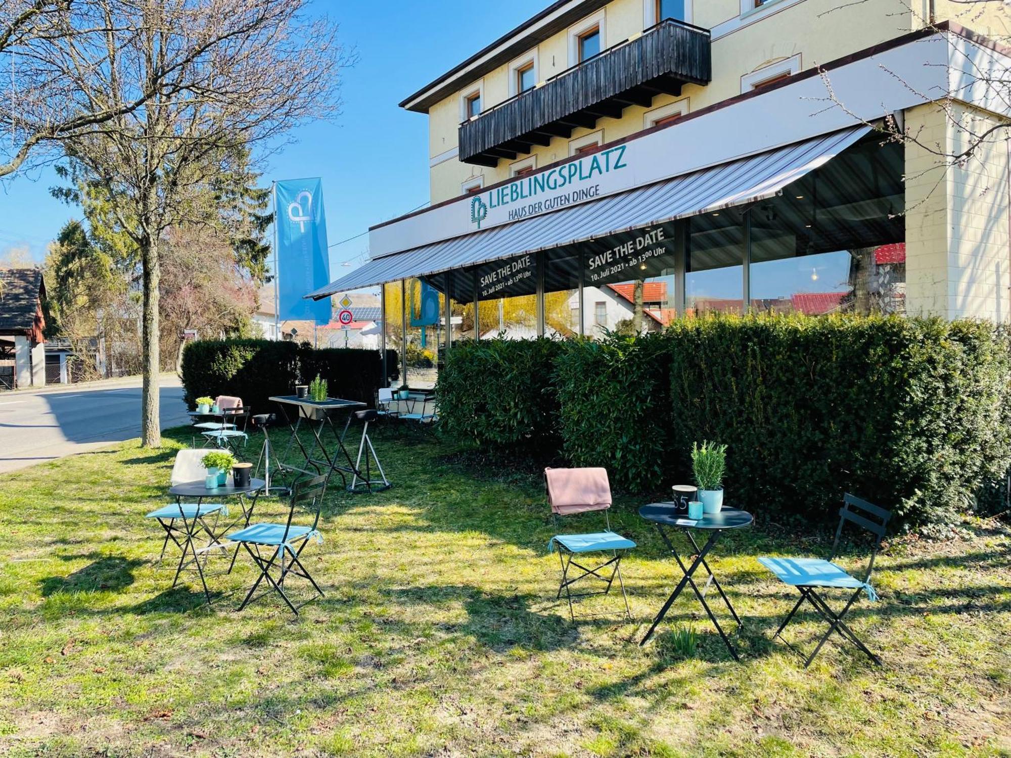 Zum Rayers Cafe-Restaurant & Boutique-Hotel Niederrotweil Exteriör bild