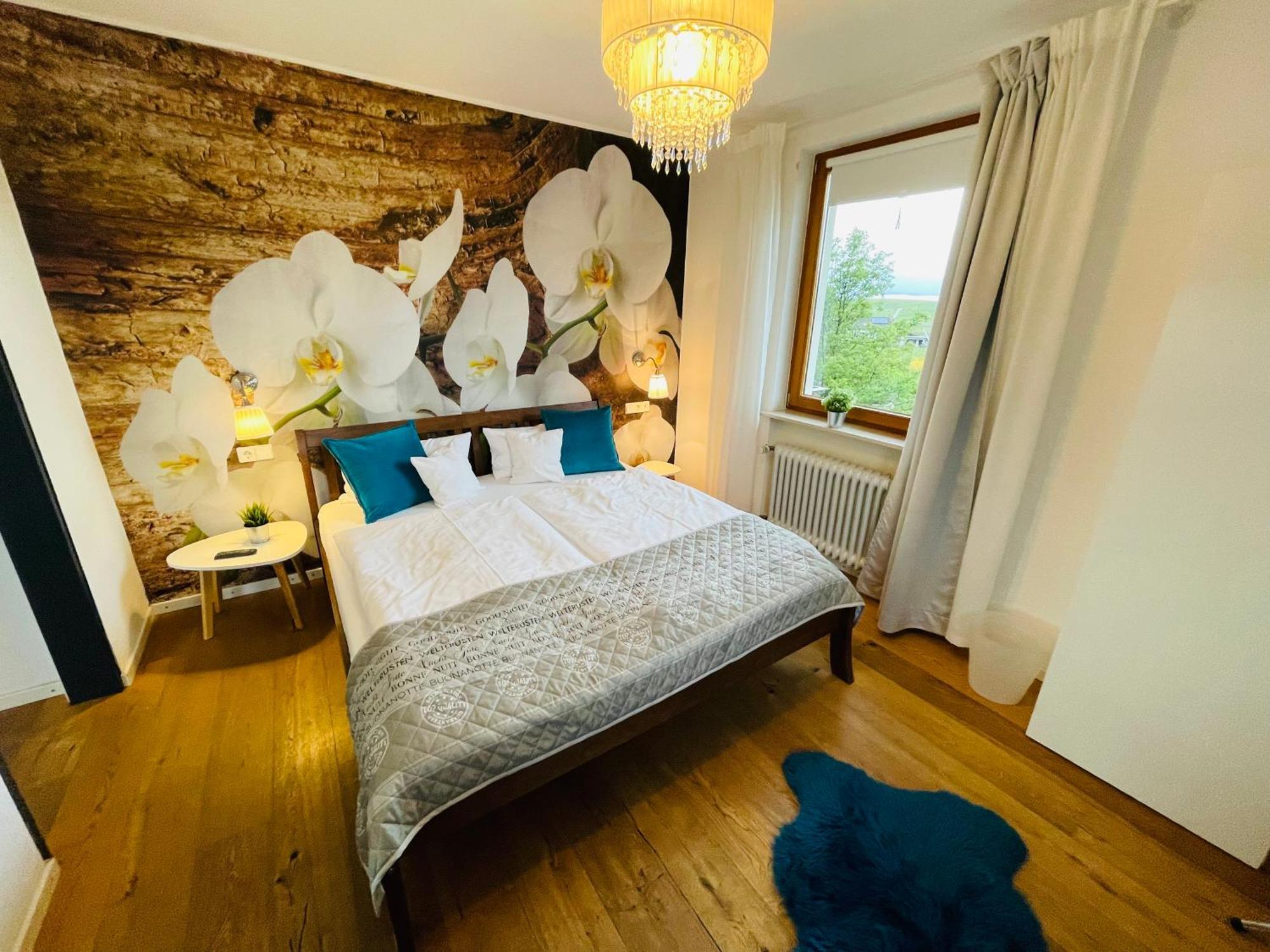 Zum Rayers Cafe-Restaurant & Boutique-Hotel Niederrotweil Rum bild